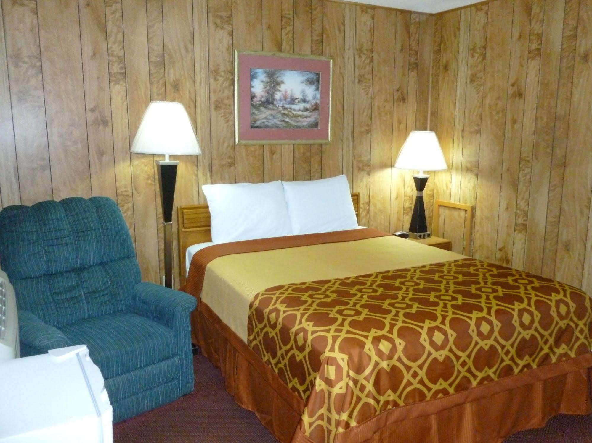 Royal Rest Motel Chariton Exterior photo